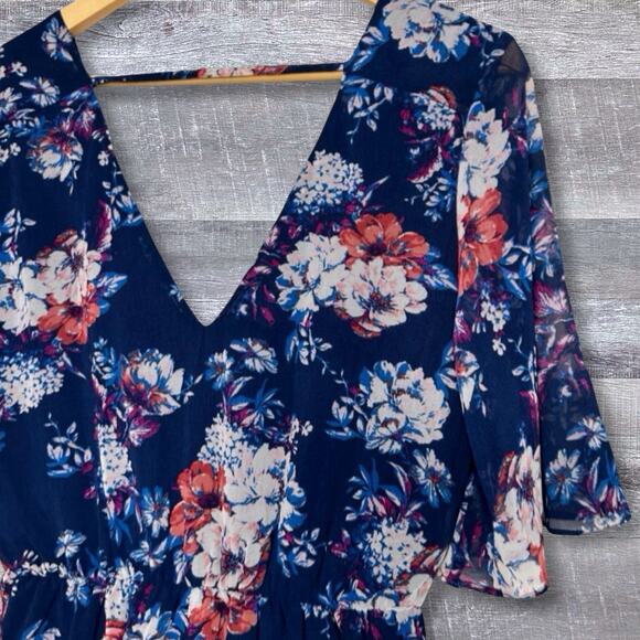 As U Wish Romper Womens S Floral Navy Blue Flutter 1/2 Sleeve V Neck Low Back - Picture 6 of 8